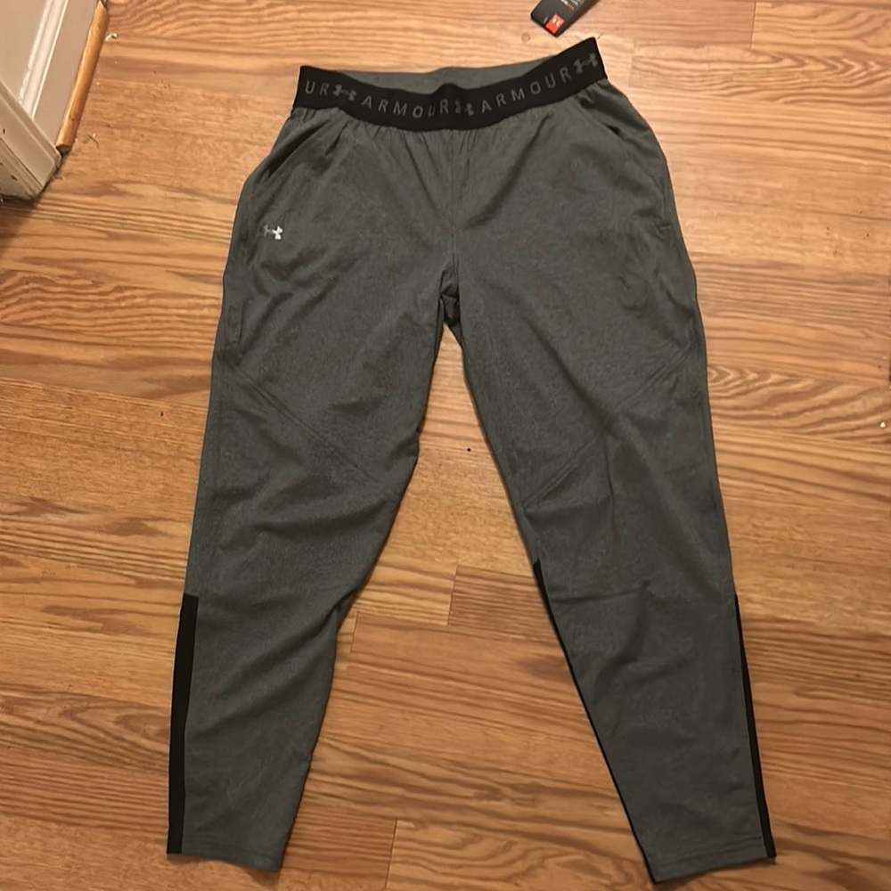 Under armor pants
